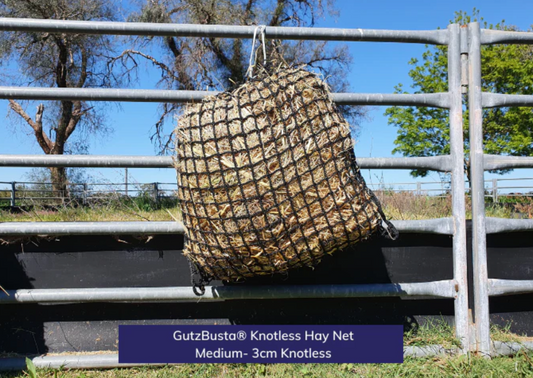 Gutzbusta Knotless Slow feed hay net - Medium (4-6 Biscuits)